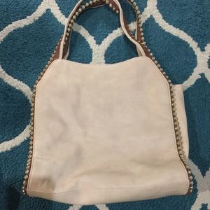 Nude shoulder bag
